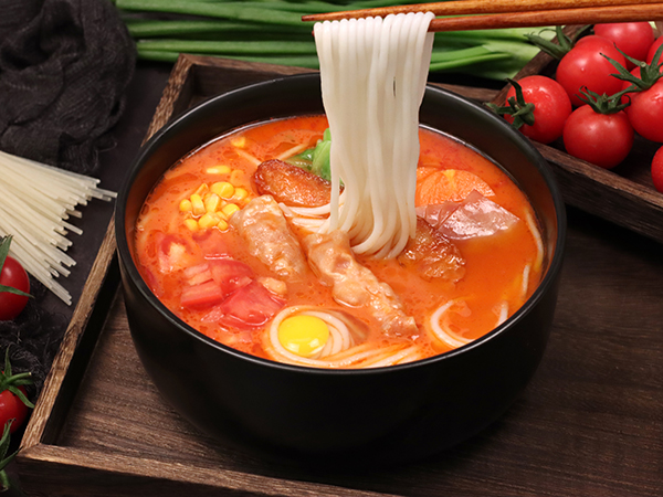 狀元米線招商加盟火熱進(jìn)行中，30平方米起可立店，簡單好操作，歡迎隨時來總部考察，全國合作熱線：400-967-2208