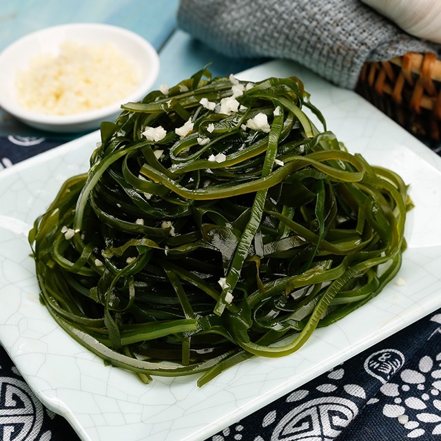 狀元米線深知決定一家米線店生意好壞，全靠產(chǎn)品口味，18年專業(yè)米線品類，真材實料，才夠好吃！歡迎各界有志之士加入合作。全國合作熱線：400-967-2208